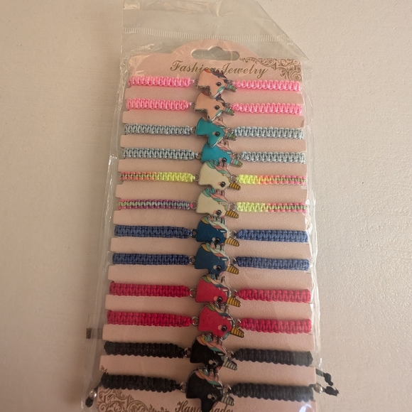Fashion Jewelry Unicorn 🦄 Bracelets - Picture 3 of 7